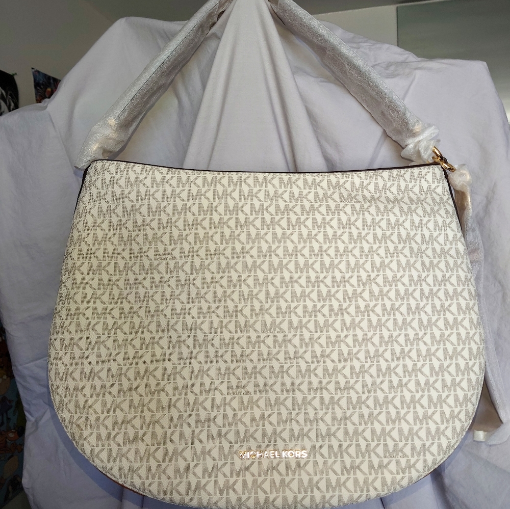 MK Brooke Large Zip Hobo bag